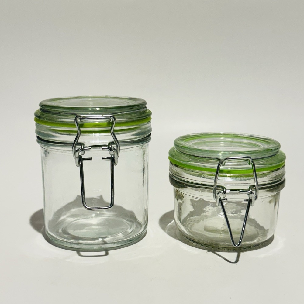 (2) Clear‎ Glass Hermetic Air Tight Jar Canister Green Seal & Flip Top Lid Stash